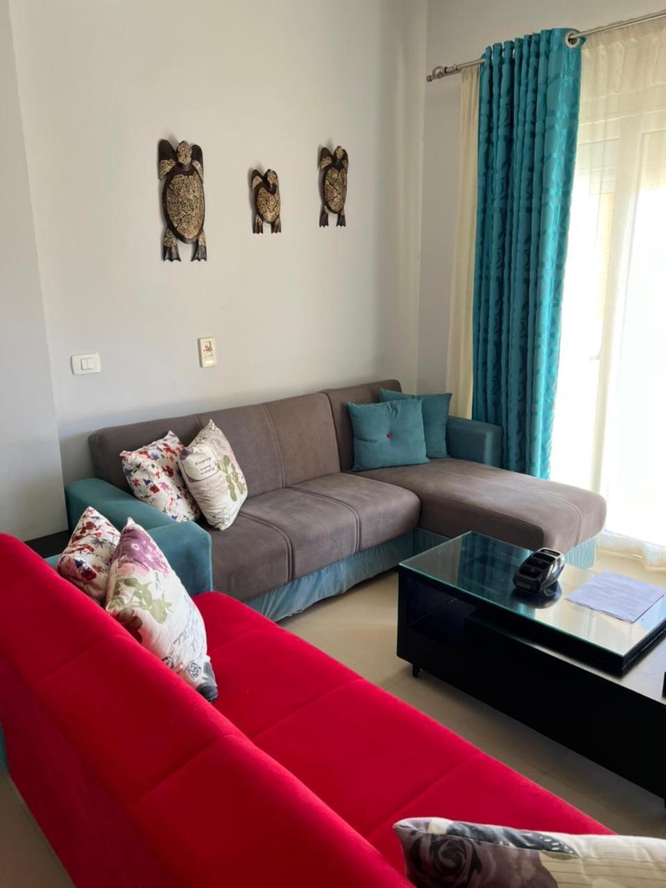 Apartment Lovely 2 Bedrooms Groundfloor